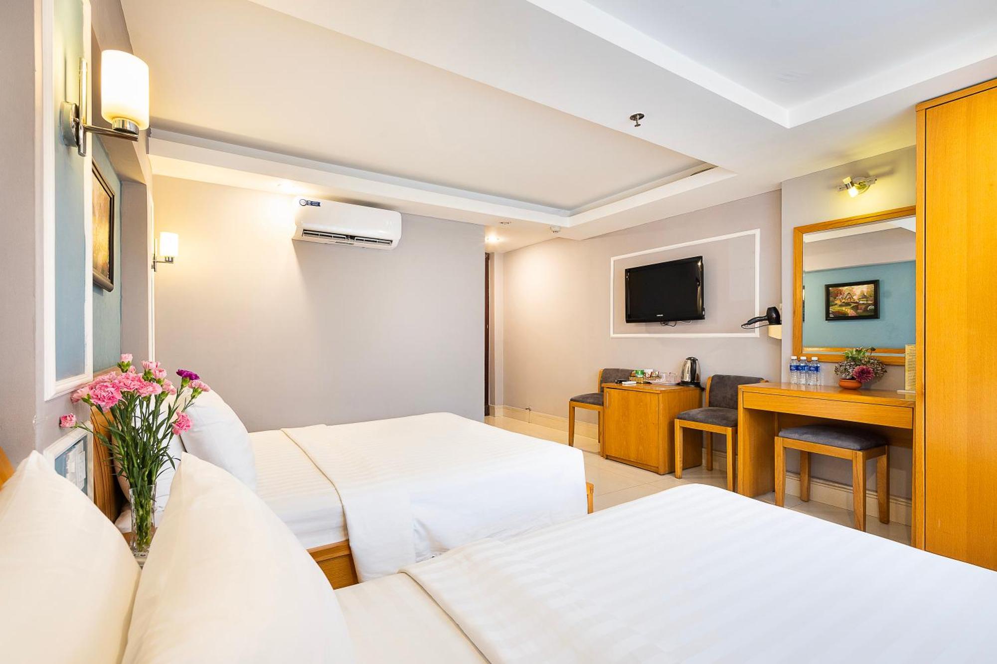Lucky Star Hotel 146 Nguyen Trai Ho Chi Minh City Exterior photo